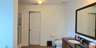 525 Batty Way Gallery 22