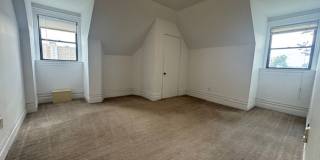 4821 Centre Avenue Gallery 15
