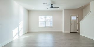 350 W Kinniburgh Drive Gallery 9