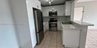 200 Palm Cir W 200 Palm Cir W Gallery 1