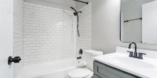 Hickory Creek Apartments Gallery 14