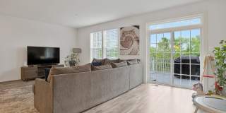 9724 GLASSY CREEK Way Gallery 13