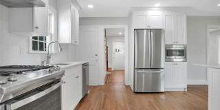 92 Hillside Avenue Gallery 13