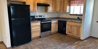 Newer 2 Bedroom 1 Bathroom with a View Gallery 1