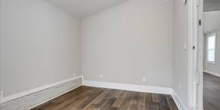 1736 Fenwick Street Gallery 14