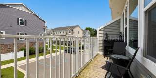 Modern 2020 Built Townhome Just Steps from Downtown Ferndale! Gallery 31