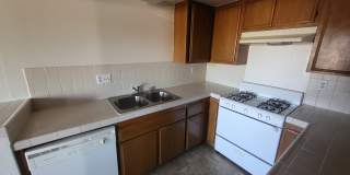 4029 East 7th Street Gallery 5