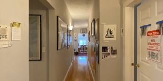 Awesome 4 bed 2 bath in Cambridge.... Gallery 31