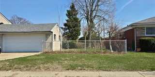 27592 STRATHMOOR Drive Gallery 22