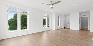 371 Grant Circle SE Gallery 4