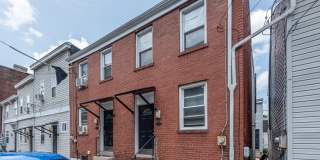 *** Apartments in the Southside *One Block to E. Carson * Modern Renovations * Pet Friendly * Available Now *** *** Apartments in the Southside *One Block to E. Carson * Modern Renovations * Pet Friendly * Available Now *** Gallery 1
