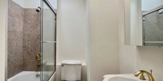 326 21st Street Gallery 7