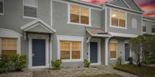 Brandon Townhome Where You Only Pay Electric Lake Woodberry Gallery 1