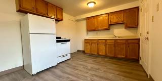 Spacious 2BR Townhome with Washer and Dryer Hook-ups & Yard! Call us Today for a Showing! Gallery 1