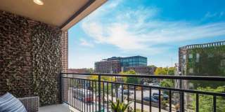 The Hub Short North Gallery 45