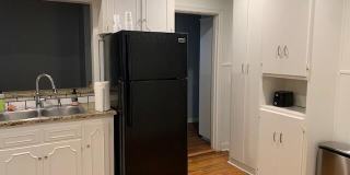 2807 Elgin Avenue Gallery 4