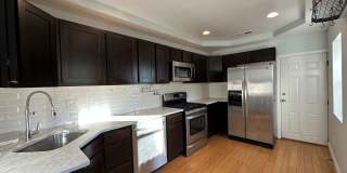 Charming 3 Bedroom/2.5 Bathroom Townhome in Fells Point, Baltimore, MD! Gallery 8
