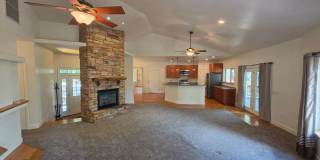 Boulder Pointe Home | Bonus Room, Balconies & Backyard Treehouse Boulder Pointe Home | Bonus Room, Balconies & Backyard Treehouse Gallery 1
