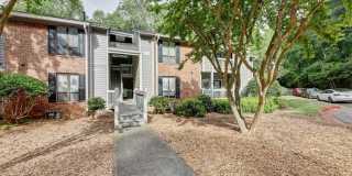 529 Warm Springs Circle Gallery 1