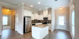 3 Bedroom House in a Gated Community Gallery 1