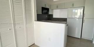 1210 San Remo Cir Gallery 4