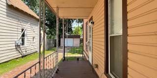 Madison/W.95th neighborhood : 3 bedroom/1 bath single family house available NOW. Gallery 11