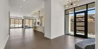 692 Scenic Cliff Drive Gallery 6