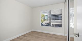 Prime Irvine Living: Bright End Unit Steps from Pool & Parks Gallery 22