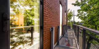 Modern 1 Bedroom, 1 Bath Apartment Home  Located In Historic Westport Gallery 93