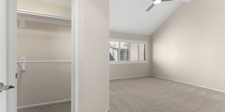 1531 W Nottingham Gallery 18