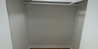 212 Romney Street Gallery 18