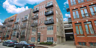 1875 N Winnebago Avenue unit: 8 Gallery 1