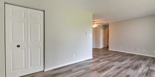 Glen Hills Apartments Gallery 26