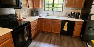 Room in 3 Bedroom home in Durham Gallery 9