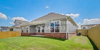 Live New in Bentonville | 3BR Beauty with Backyard Gallery 27