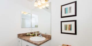 Avila Apartment Homes Gallery 19