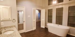 1806 Encino Bend Gallery 15