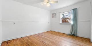 Old Town Lafayette Location! 4 bedrooms! Huge garage! Gallery 16