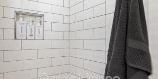 636 SW B ST Gallery 26