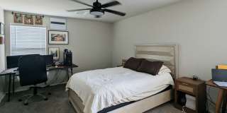 Welcome Home to Comfort and Convenience in Newcastle! Gallery 8