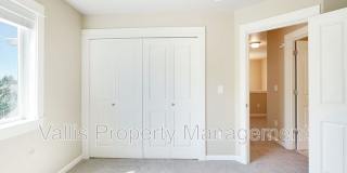 5164 Andresen Street Southeast Gallery 33