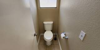 Gorgeous 4 Bedroom corner lot home Gallery 29