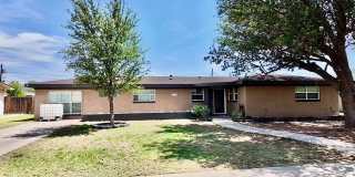 1706 Emerald Gallery 25