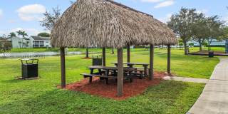 2467 SE 19th St Gallery 38