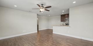 158-160 Crossbow Ct Gallery 1