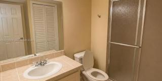 286 Racquet Club Rd Gallery 9