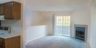 Apple Creek Gallery 11