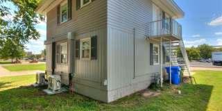 203 E Brooks Avenue Gallery 27