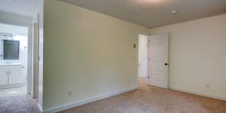 3 Bedroom/2.5 bathroom townhouse centrally located Oak Harbor Gallery 22