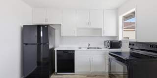 3811 Cedar Spring Gallery 7